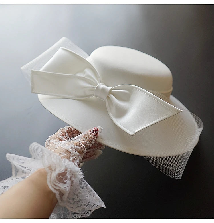 Chapéu branco do Fedora do cetim do bownot para mulheres, banquete elegante, vestido britânico da celebridade, fascinator francês, noiva, casamento, preto, parte superior