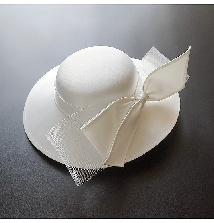 Chapéu branco do Fedora do cetim do bownot para mulheres, banquete elegante, vestido britânico da celebridade, fascinator francês, noiva, casamento, preto, parte superior