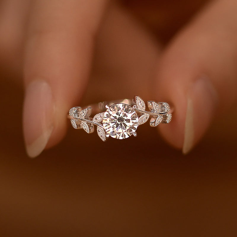 Anel diamante moissanite.